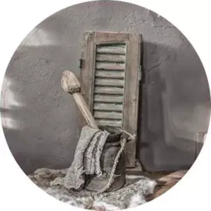 Shabbydoek met louvredeur