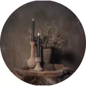 Stoer en sober  kaarsen