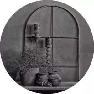 Stoer en sober met stalraam zwart/wit 30 cm